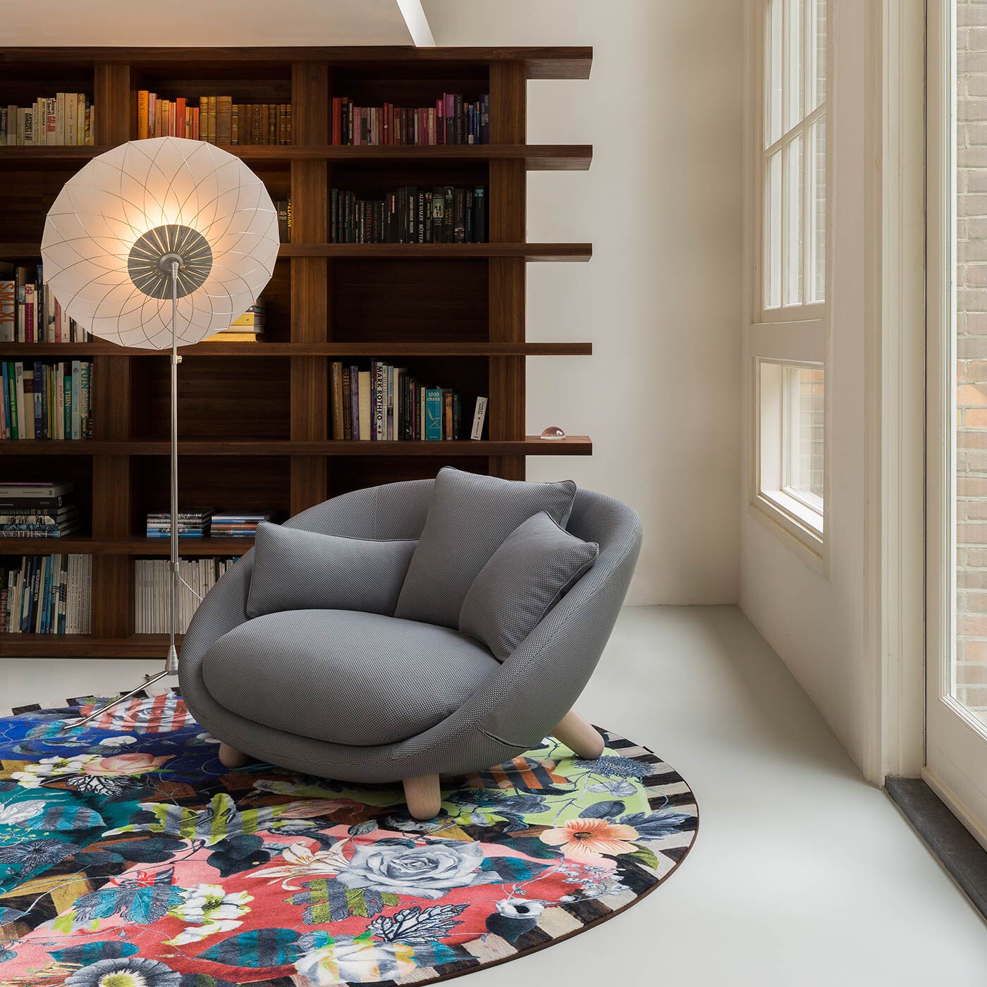 002_moooi_filigree_floor_lamp_ambient1_85fbc025f147bf711a7d025dcbcaf0e3