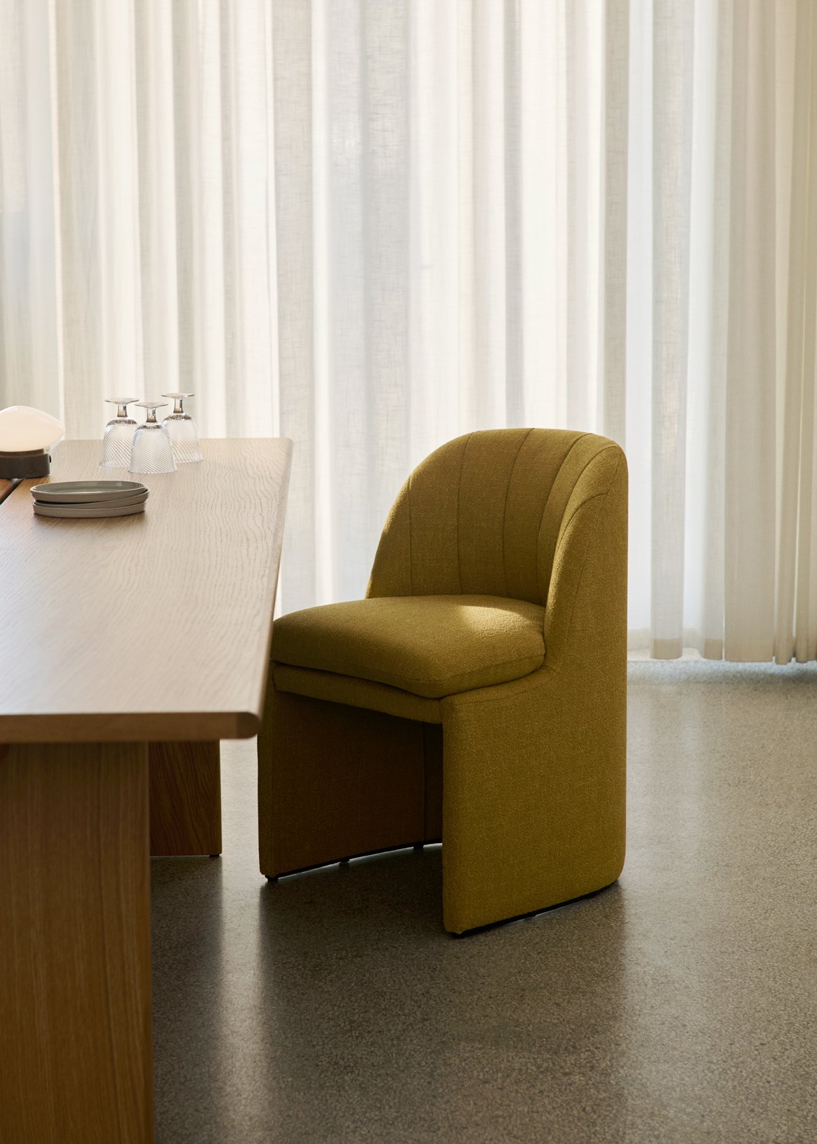 ATD_Retail_2025_Ita-OS2_Mist-AP21_Collect-SC79_Loafer-SC106