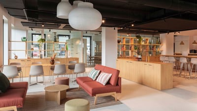 Aménagement du siege de districenter