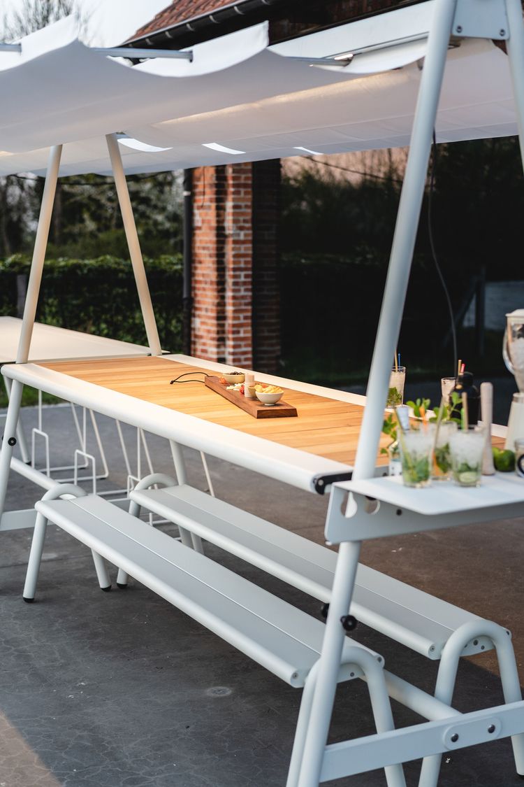 mic01613-5-6081a20409e7d