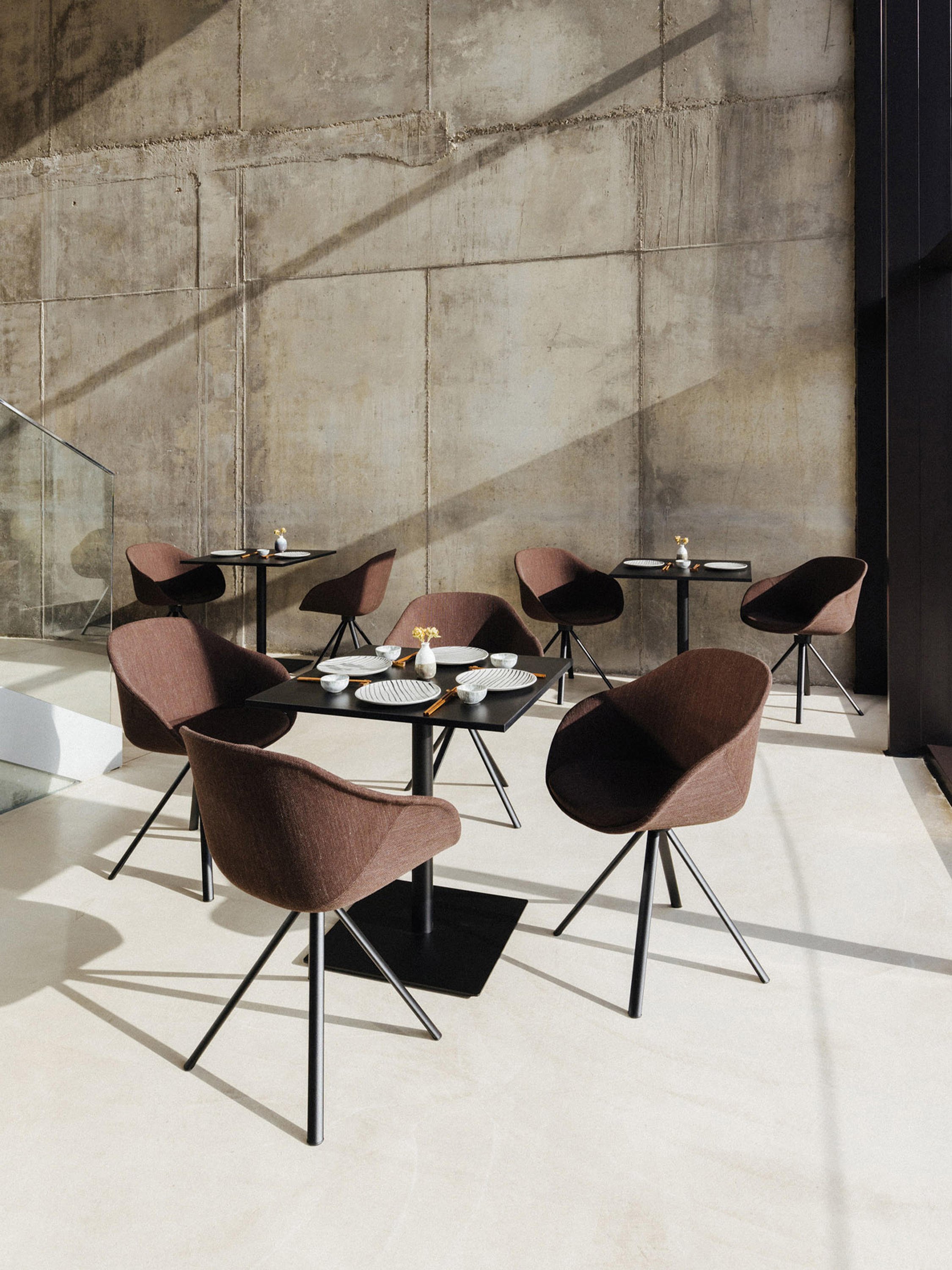 chaise 4 pieds - enea