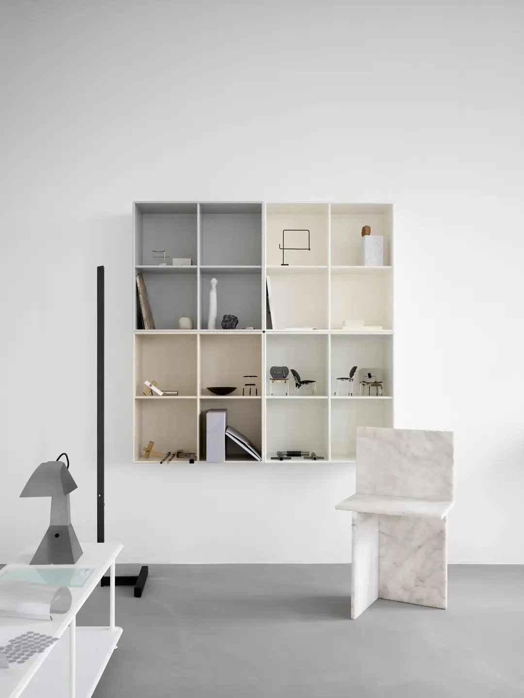 montana-furniture_montana-shelving-system---application-example_d67dd0f7
