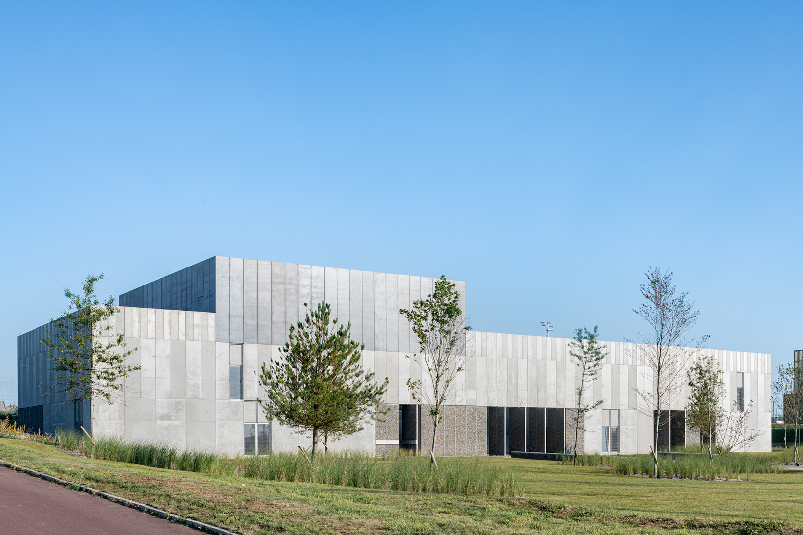 Aménagement du pole entreprise